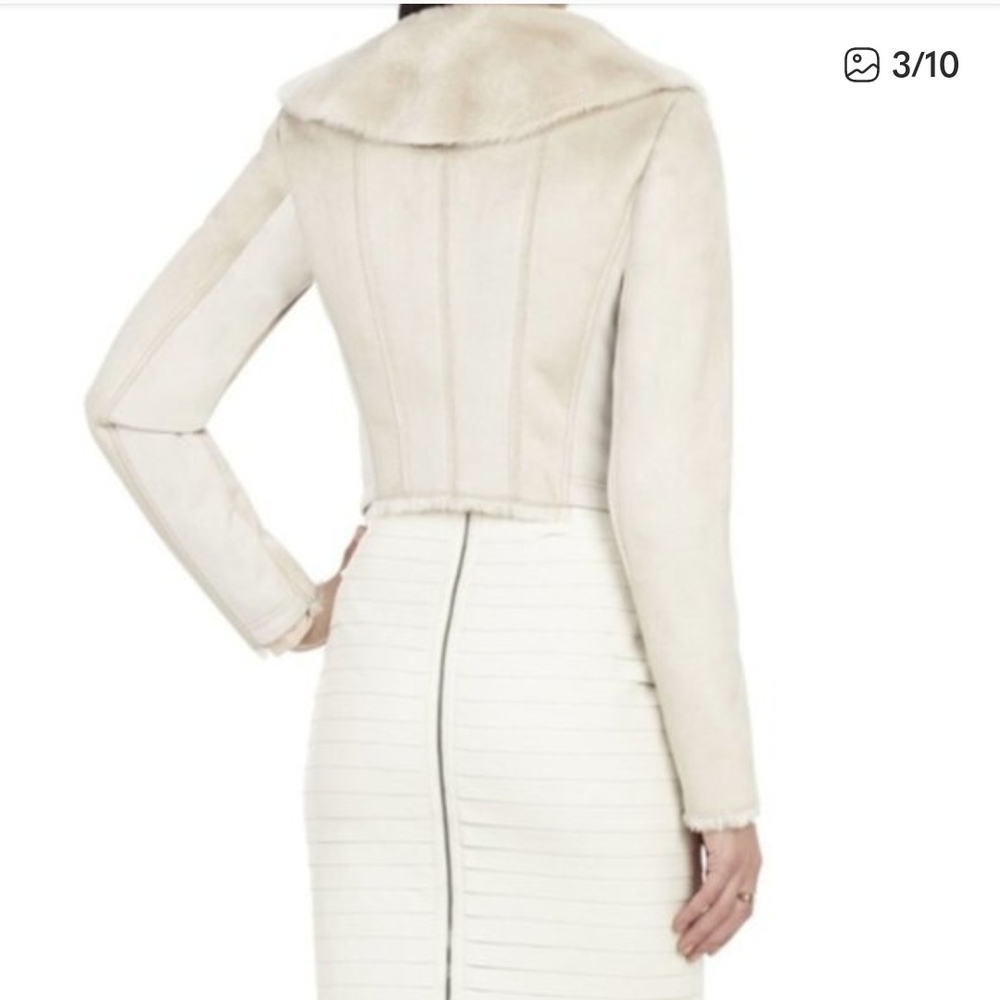 Elegant Cream Women's Jacket - Picture 3 of 4